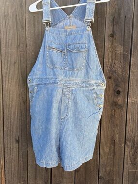 Liz Claiborne Light Blue Denim Short Overalls